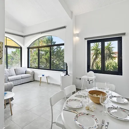 The Garden Maisonette * Gouvia